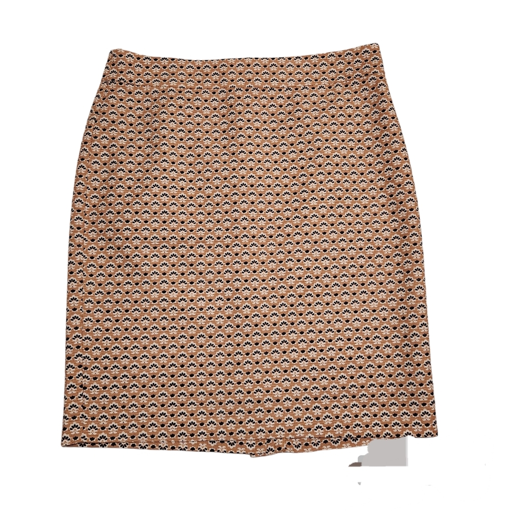 Ann Taylor Mini Pencil Skirt size 8. Beige and black, fully lined.
